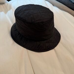 Quilted winter bucket hat